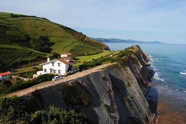 Spots pour camper au Pays Basque